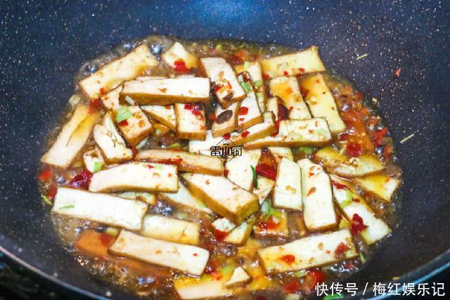  食材|这食材孩子要常吃，花不几个钱，能补充钙质，促进骨骼发育！