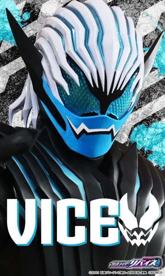 假面骑士空我|假面骑士:狩崎展示空我软胶,刃姐的剑齿虎形态将要SHF化