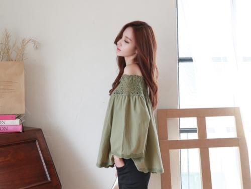 上衣|嫣然巧笑孙允珠暗绿色性感露肩透视雕花上衣修身显瘦紧身裤