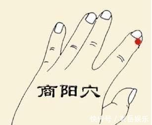 一杯温开水|手上有个“通便穴”,便前按压5分钟,便秘患者的福音,看看吧