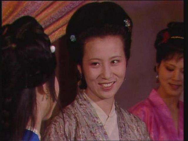 平郡！那个从未露面的女人，才是红楼梦里贾家真正的王妃