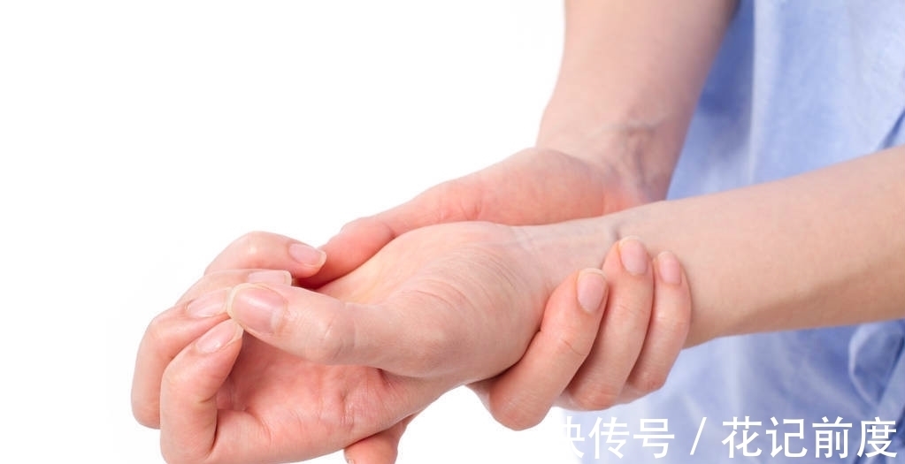 吸烟|手指和胸部出现一个信号的时候,最好去检查一下,癌症可能已来临