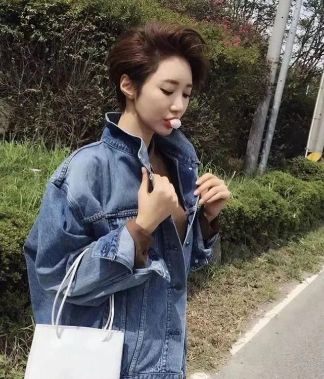 不烫不染也能做的发型！上班学生都适用！谁剪谁好看！