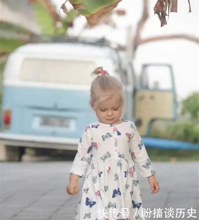 家长|可怕的两岁!孩子为什么有这种奇怪行为?