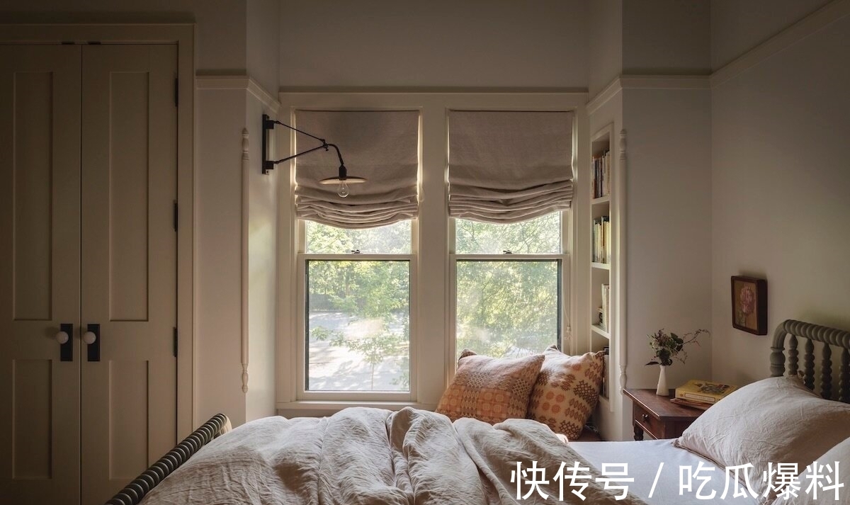 红酒|退休后的梦想家,深木色家具花壁纸,一起感受岁月静好的乡村住宅