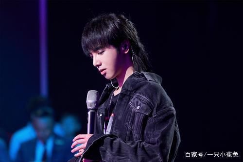 何炅事件再升级，3000万瓜到底存在吗？背后的资本来头究竟多大？