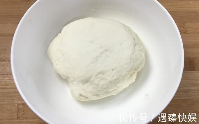 好吃|500克韭菜,三个鸡蛋,烙出超级的香的韭菜鸡蛋馅饼,好吃