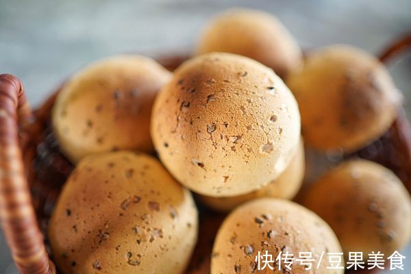 你和幸福就差这一份空心麻薯