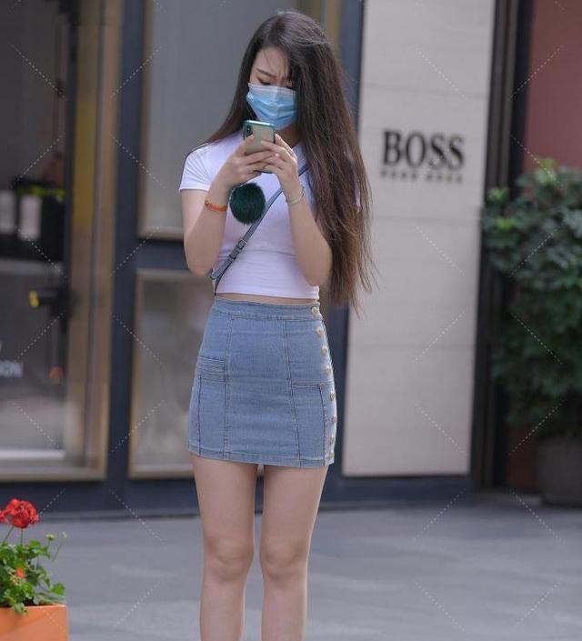 塑形|丰润紧致的连衣裙美女,休闲塑形又耐看,遮肉显瘦