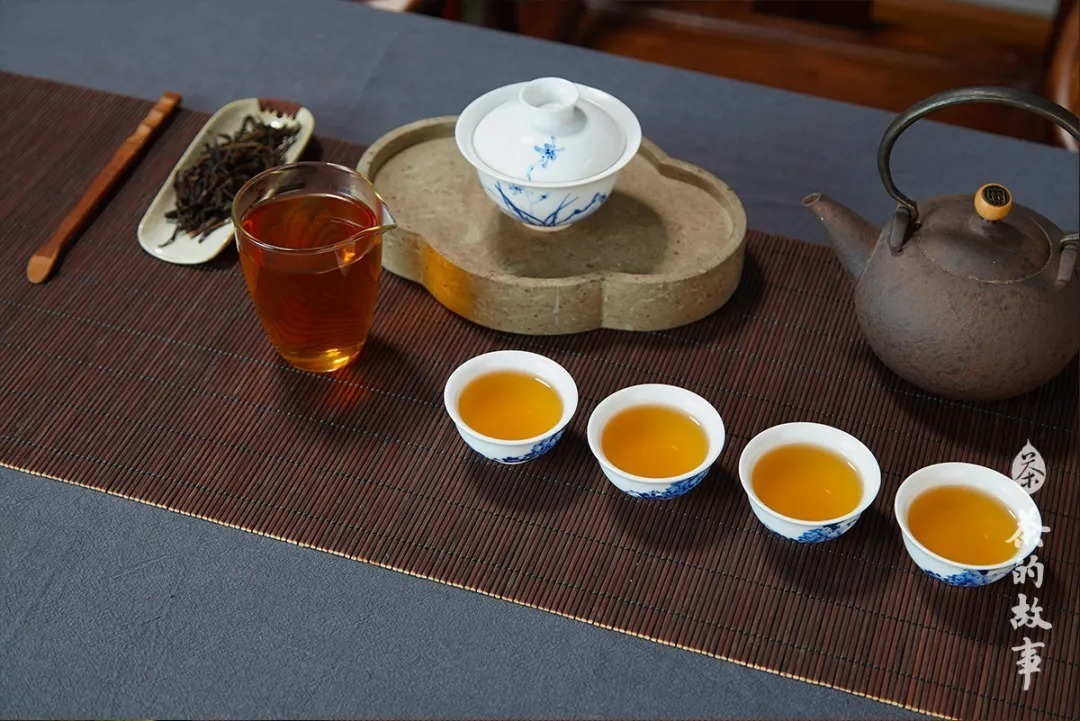 中年|坚持喝茶的人,中年以后都有6个变化