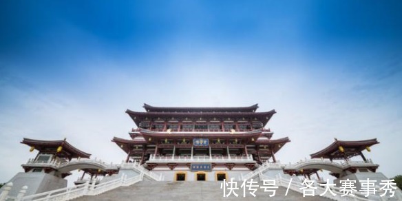 周幽王|烽火戏诸侯的褒姒,说她祸国殃民有些不公,正史记载的身世更邪乎!