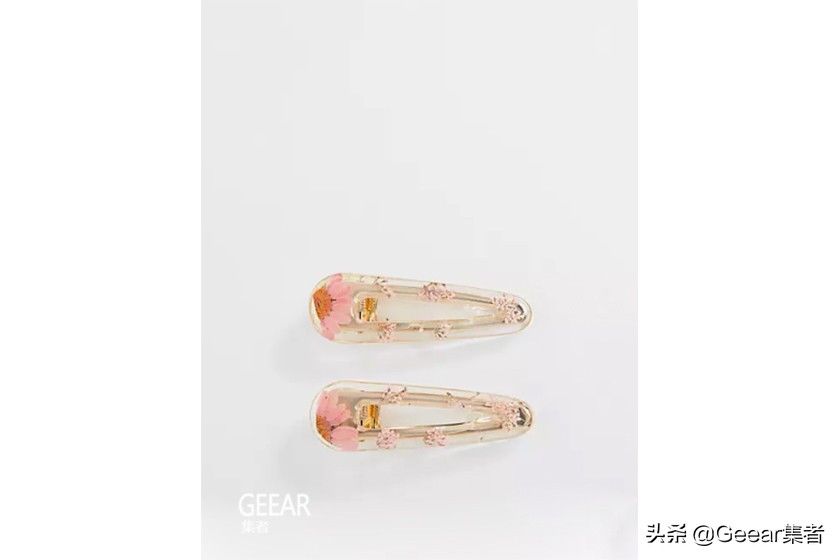 夏日戴这几款发饰，不用5秒就能打造时髦女生造型