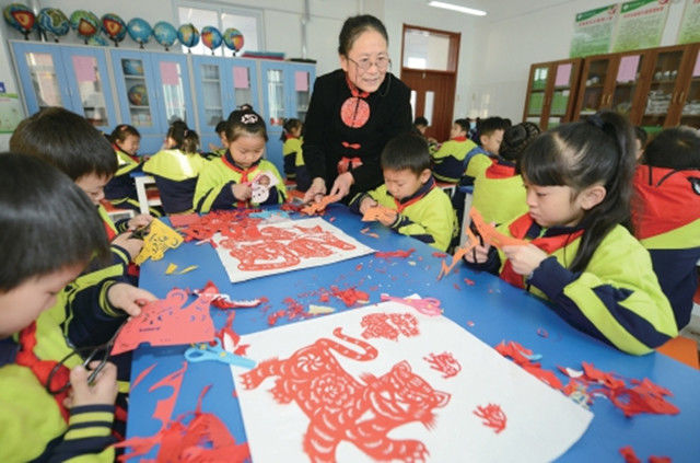 山东省|外眼看山东·央媒一周图片撷英｜冰雪运动进齐鲁校园