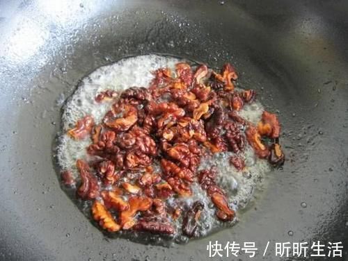 植物油|护眼别总吃猪肝了,它才是真正“明目高手”,买的再贵也吃不了亏