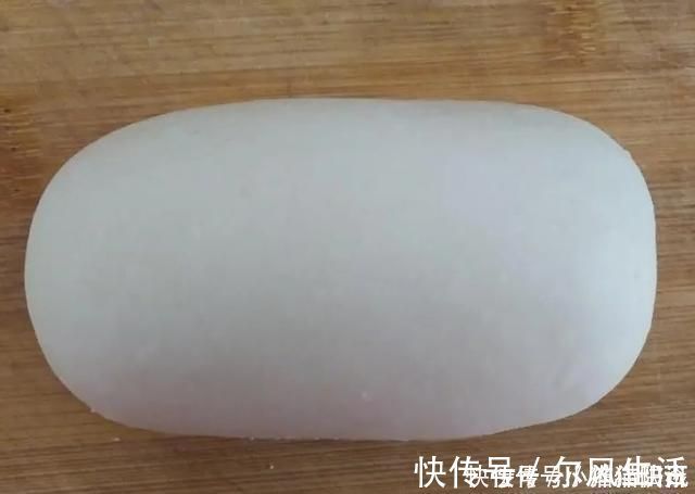 面粉不要再做馒头了,教你新吃法,晶莹剔透有营养,看着就想吃