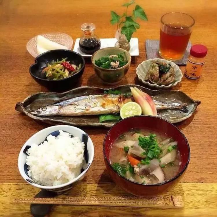 下嘴|日本人钟爱的海鲜居然是这个东西？游客：怎么办我完全不敢下嘴