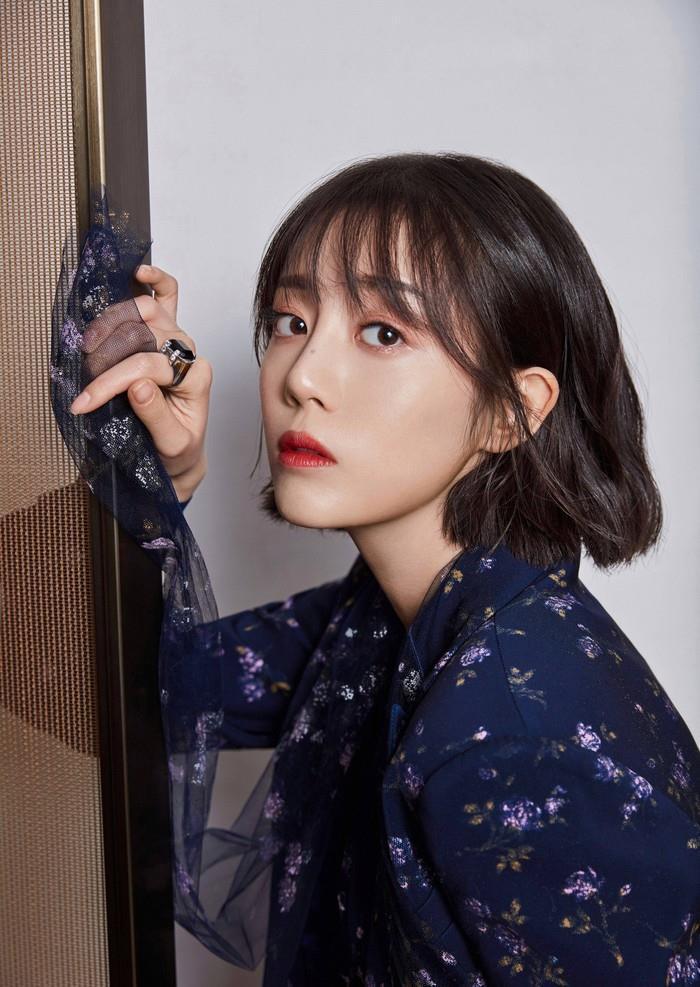 眼窝|眼睛有3个特点的女生,拍照不好看还显凶,没有灵气