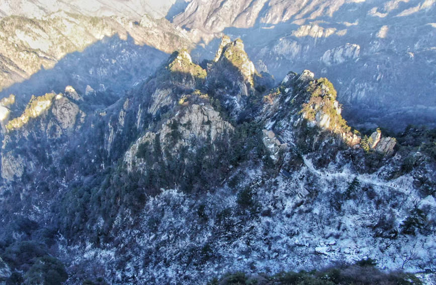 河南鲁山：银装素裹琼花开 锣鼓声声庆元宵