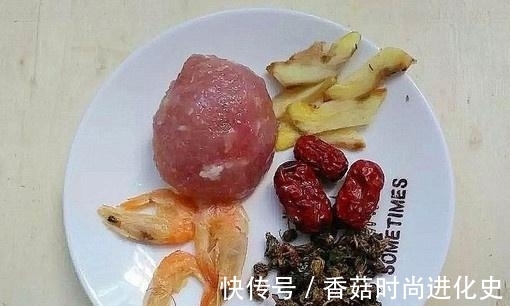 鐵皮石斛|它被譽為“降糖王”，隔三差五吃1點，降壓調血糖，趕走糖尿病！