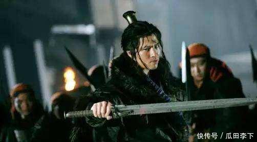 韩信|韩信打仗这么逆天,他的兵法是从哪学的说出来你也许不信