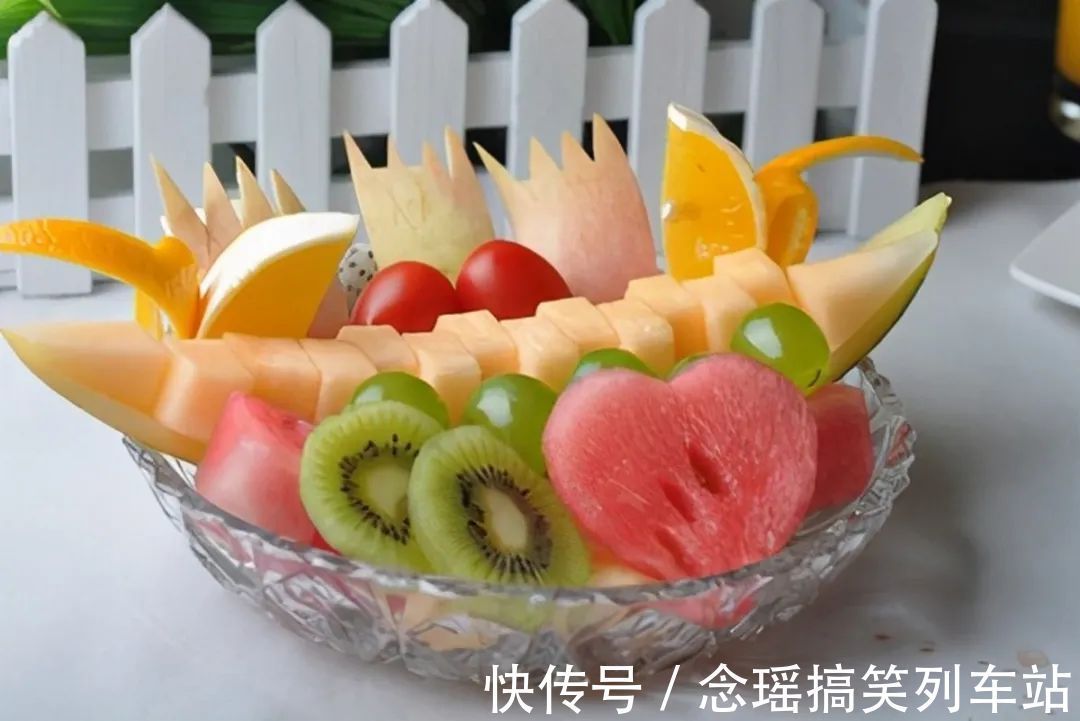 猕猴桃|冬天,这4种水果别乱给孩子吃,伤脾胃还影响长个,家长别不在意