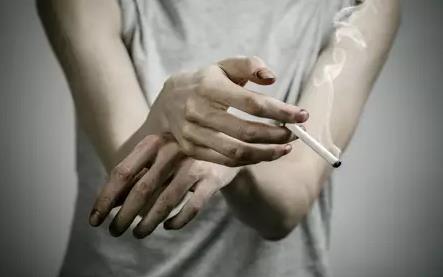 脑血管|“中风”为何越来越多直言改掉饭后3个习惯，脑血管会更健康