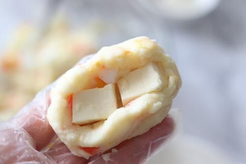 黏稠度|用土豆做成一道爆款有多难,超简单,蒸熟,碾碎,包好就可以