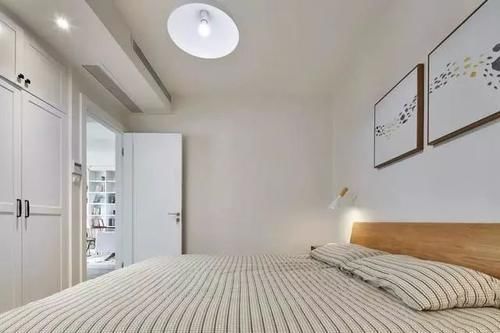 百叶窗|参观表妹91平的北欧风新家，客厅拥有家庭图书馆，太赞了！