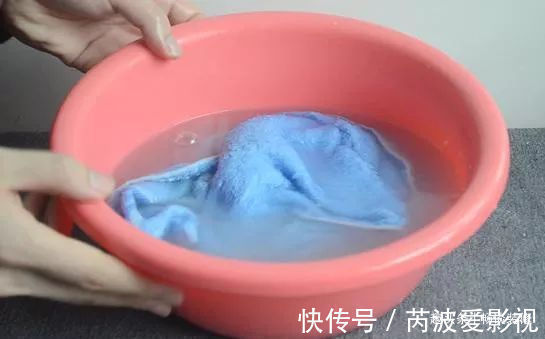 纱布|毛巾用久了又滑又臭,父母告诉我,这样洗干净还柔软,真实好用