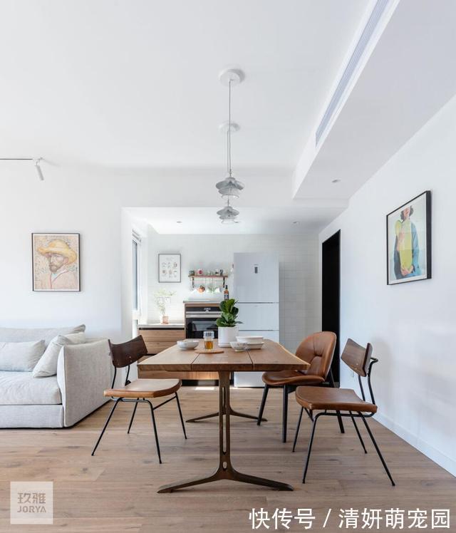 玄关|看了她家,才发现软装有多强大,全屋刷大白,效果依然很棒