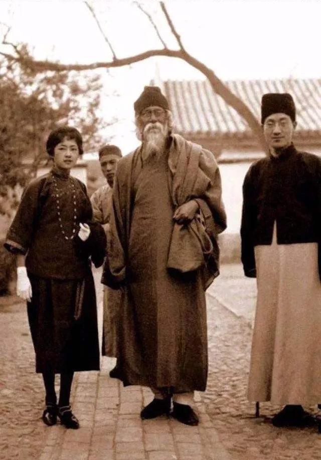 预言|泰戈尔临走前写给徐志摩与林徽因的一首诗,预言了两人最终的结局