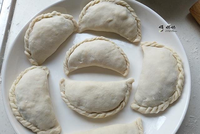 馅料|我家饺子从来不水煮,这样做外焦里嫩,味道香,放凉了吃也不硬