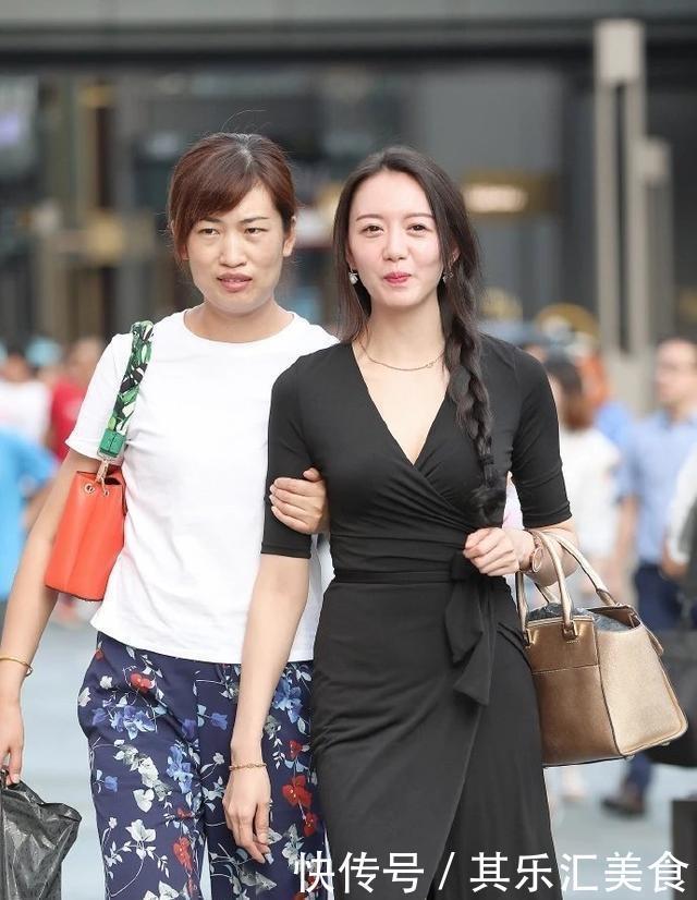 吊带背心|明亮耀眼的连衣裙,蕴含着浓浓的时尚感,穿出沉稳好气质