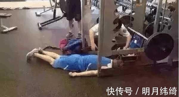 膝盖|5个血淋淋的案例告诉你,错误的健身动作会造成多大的伤害