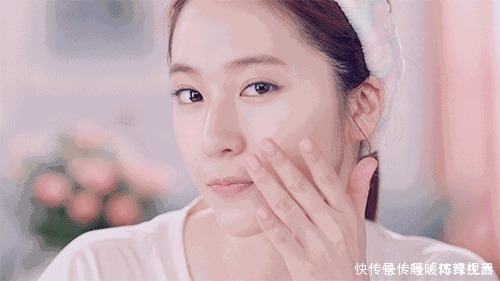 痘印|女人尽量不要在这3个时间段敷面膜,比熬夜还伤皮肤!