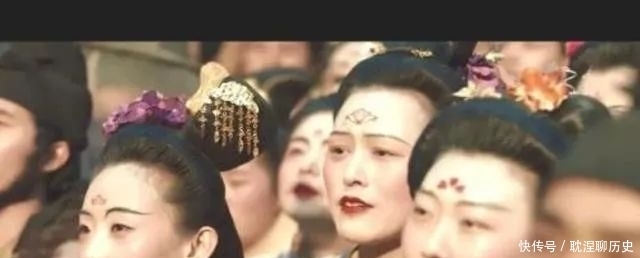 点绛唇|“朱唇未动,先觉口脂香”,古代的女生如何挑选适合自己的口红?