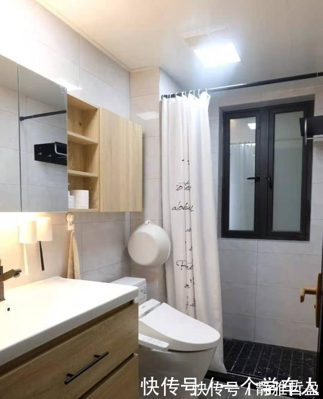 卫生间|卫生间隔断,除了玻璃和浴帘,还可以装这种,安全美观又不占地方!