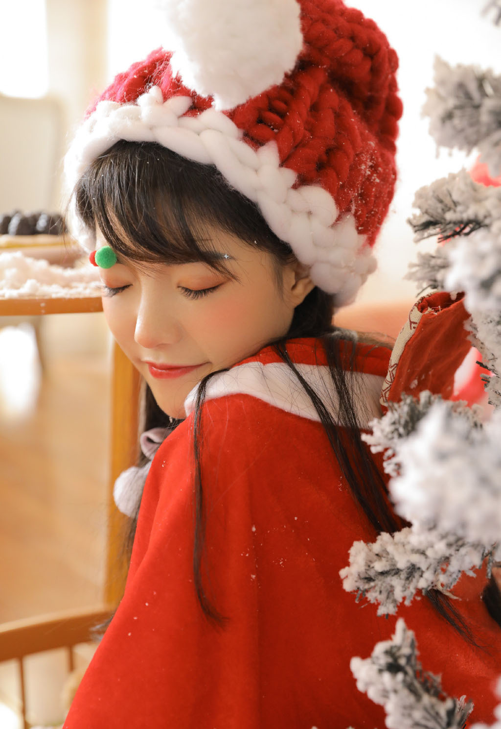 唯美|圣诞美女图片唯美圣诞服装美女图片