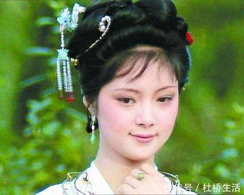 终身误|贾宝玉离家出走后，薛宝钗会为贾宝玉守寡吗她的词告诉我们答案