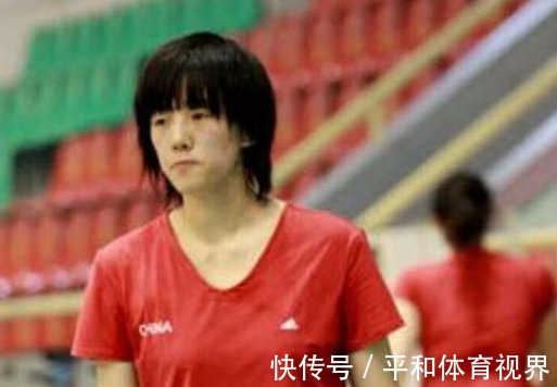 朱刚|朱婷师姐因“天才病”去世,年仅28岁,曾是球队的中流砥柱