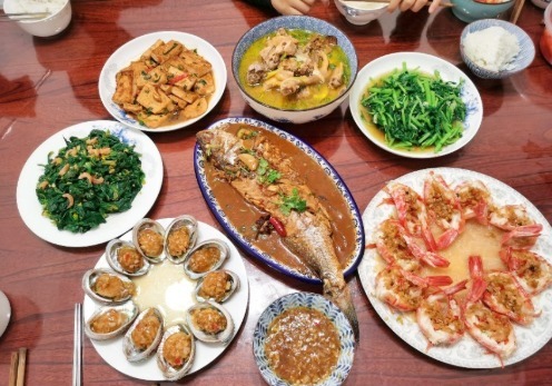 荤素|媳妇勤俭持家,9人饭菜,7天不重样,荤素搭配,有滋有味很下饭