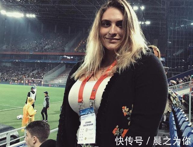 俄罗斯|俄罗斯举重美女,练就出一身“肌肉”,凹凸身材,曲线感十足