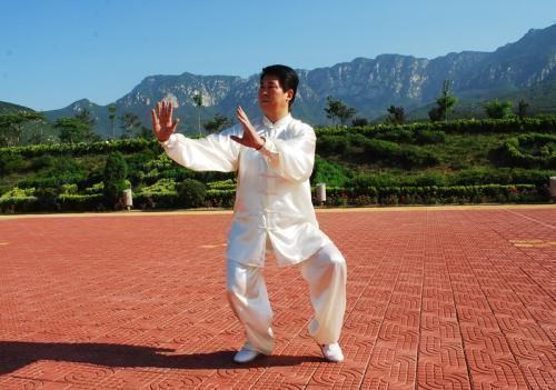 意念$位百岁老人关于练太极的忠告,看完如梦初醒