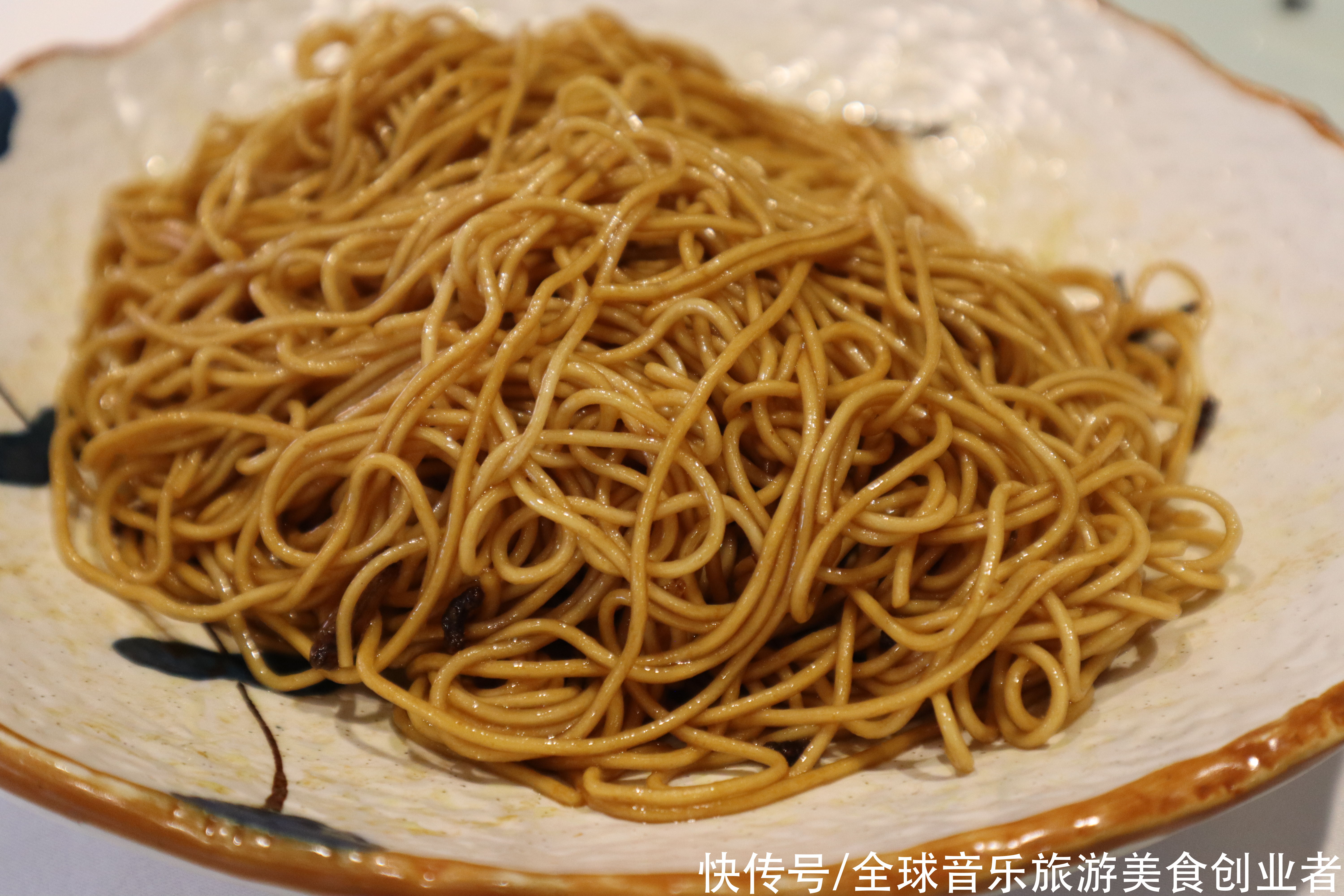  寻觅苏州那些让你垂涎欲滴的美食特产