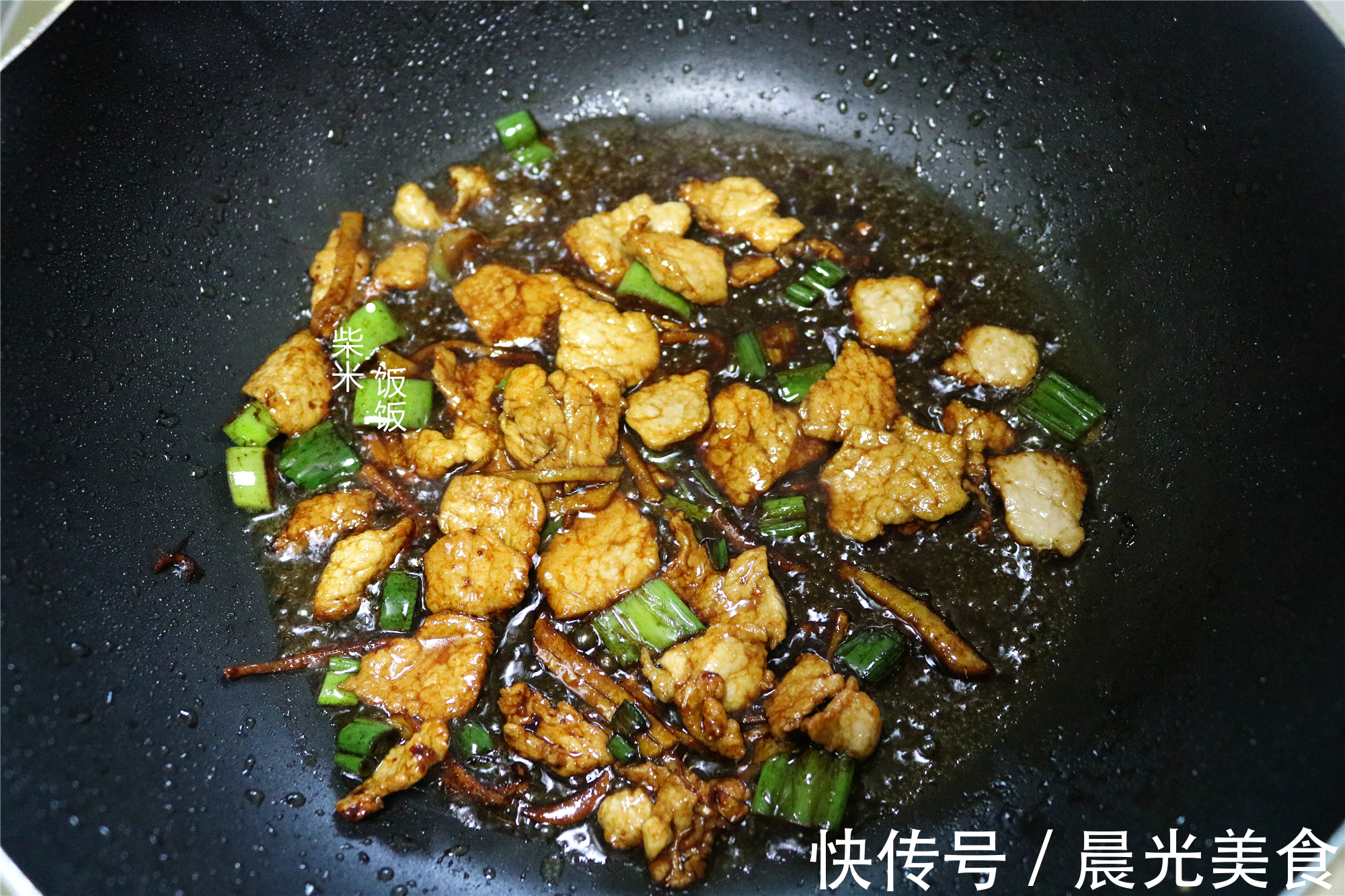 小白菜|入秋后,我家常吃这炖菜,豆腐粉条一锅出,鲜香入味真好吃