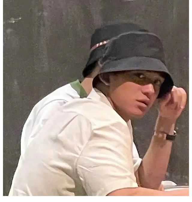 稱呼|董思成首次錄《奔跑吧》，李晨對他的稱呼亮了，是對黃旭熙的尊重