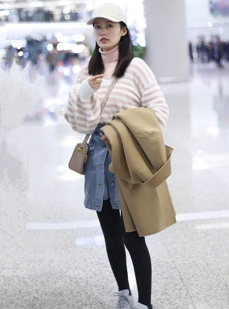 小姐姐|路人街拍美女气质高贵妖艳,飘逸长发散发野性魅力