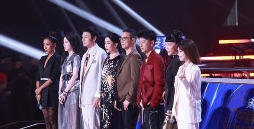 汪峰|《好声音2021》导师首秀，那英一招鲜吃遍天，李克勤普通话很吃亏