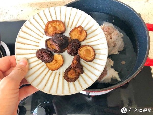 中薪|大雪后,这汤家人要多喝,增强免疫力,常喝不易生病