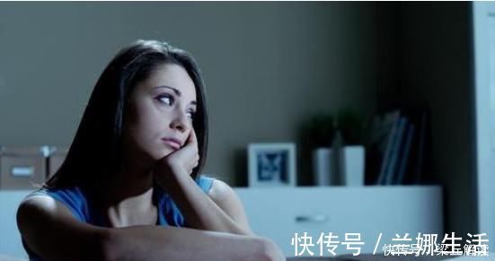 熬夜|夜晚失眠睡不着,记住4味小药,家家户户有,简单又有效